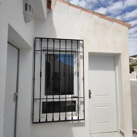 Room Near The Sea Marbella Exterior photo